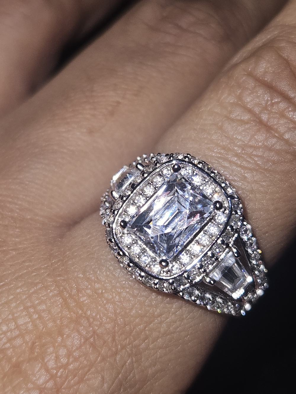 925S Halo Cubic Zirconia Cocktail Ring - Clear
